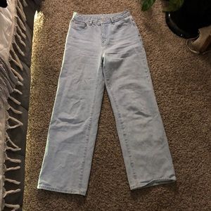Shein Butterfly Butt Jeans.